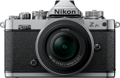 Nikon Z fc + Z DX 16-50 mm f/3.5-6.3 kit